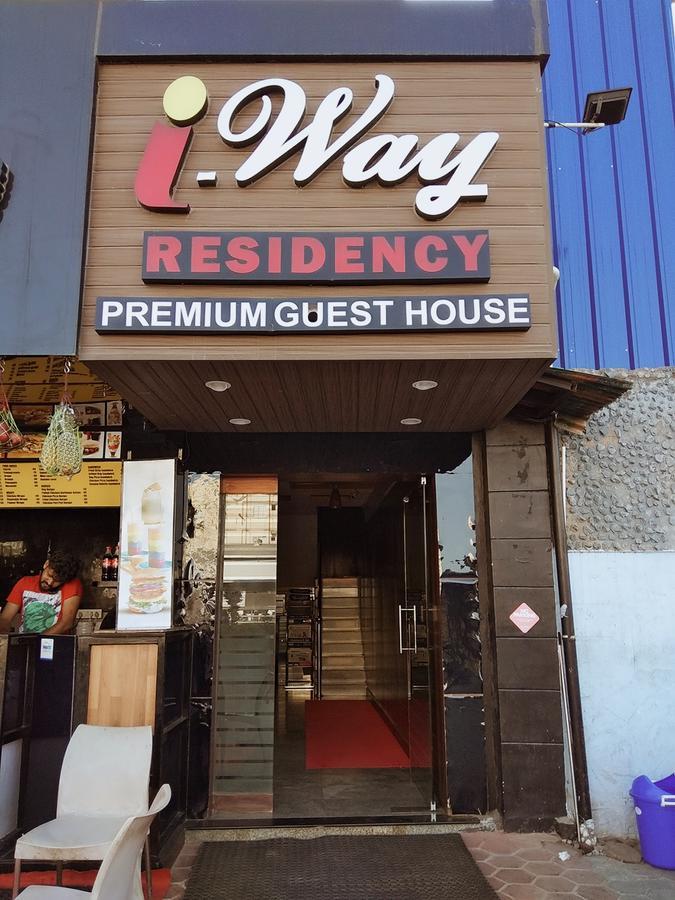 Hotel I-Way Residency Perungudi Madrás Exterior foto
